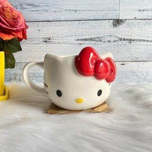 Hello Kitty 3D Sculpted Mug White Red Bowknot